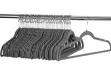 Non-Slip Velvet Clothes Hangers (30-Pack)